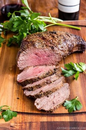Tender and Juicy Wood-Smoked Tri-Tip Cooked in Stovetop Smoker. | fancyfoodsshow.com @fancyfoodsshow