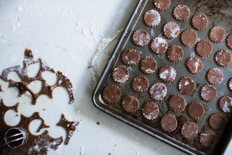 Gingersnap Sandwich Cookies | Maple cream cookies