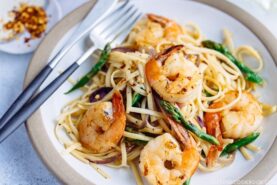 Easy Wafu Pasta with Shrimp and Asparagus (Gluten Free) 海老とアスパラガスの簡単和風パスタ (グルテンフリー) | Easy Japanese Recipes at fancyfoodsshow.com