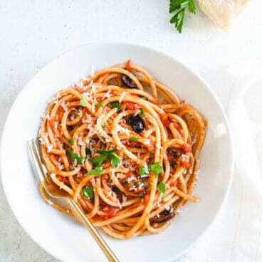 Pasta puttanesca recipe | What is pasta puttanesca?