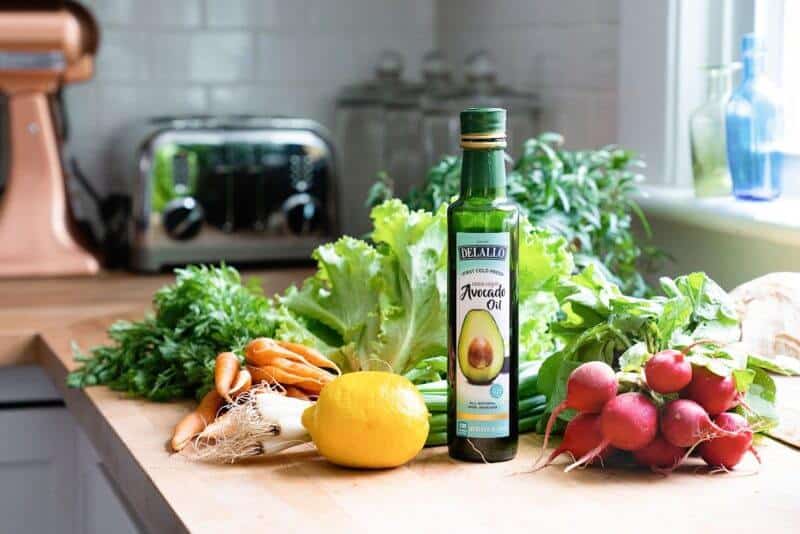 California Salad with Avocado Oil Vinaigrette | Fancy Foods Show
