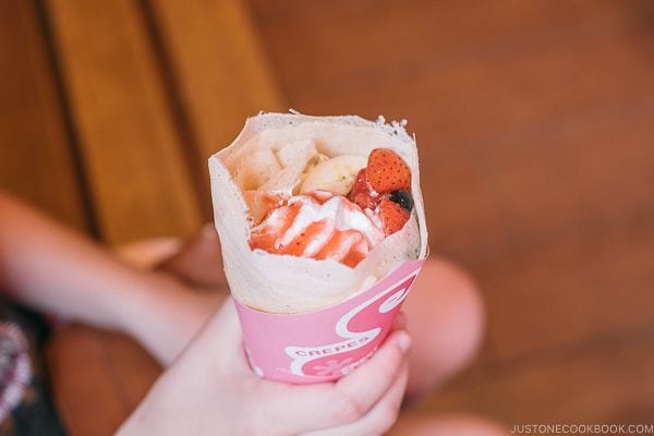 strawberry crepe from sweet box crepe - Harajuku Travel Guide | www.fancyfoodsshow.com