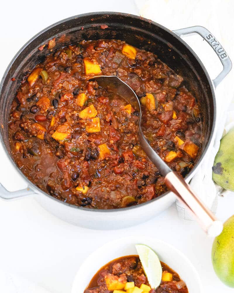 Mango black bean chili recipe | award winning chili recipe | vegetarian black bean chili recipe