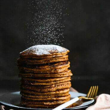 Gingerbread pancakes | Oatmeal pancakes | Gluten free pancakes | Healthy pancakes | Gingerbread spice ingredients