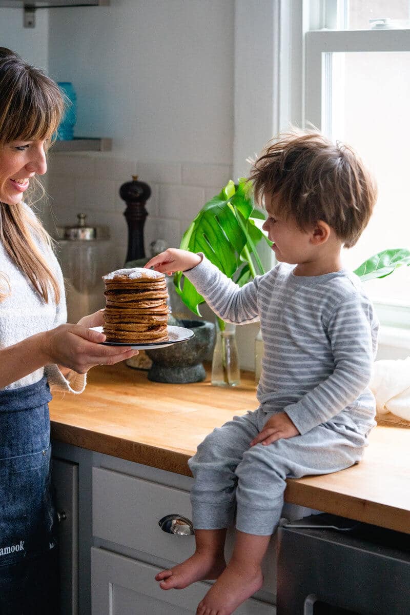 Gingerbread pancakes | Oatmeal pancakes | Gluten free pancakes | Healthy pancakes | Gingerbread spice ingredients