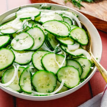 Cucumber salad with vinegar