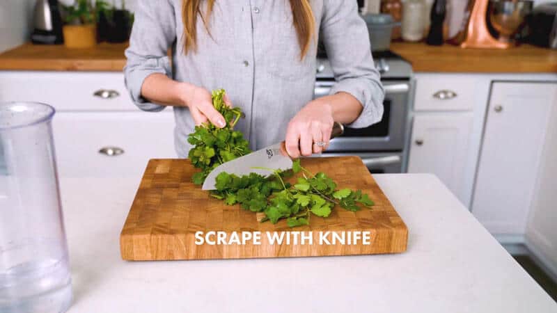 How to cut cilantro | Scrape with knife
