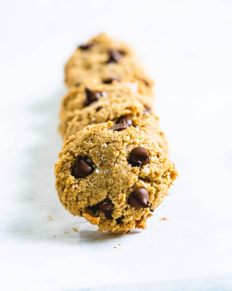 Vegan chocolate chip cookies