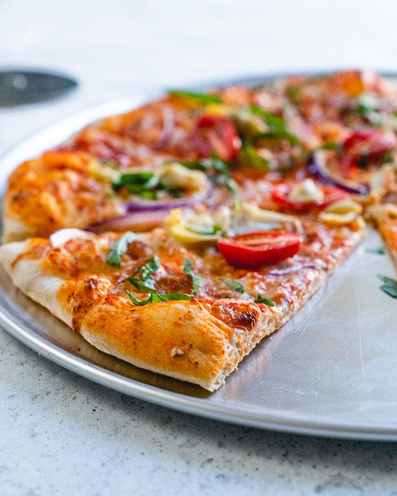 Thin crust pizza 