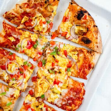 Breakfast pizza