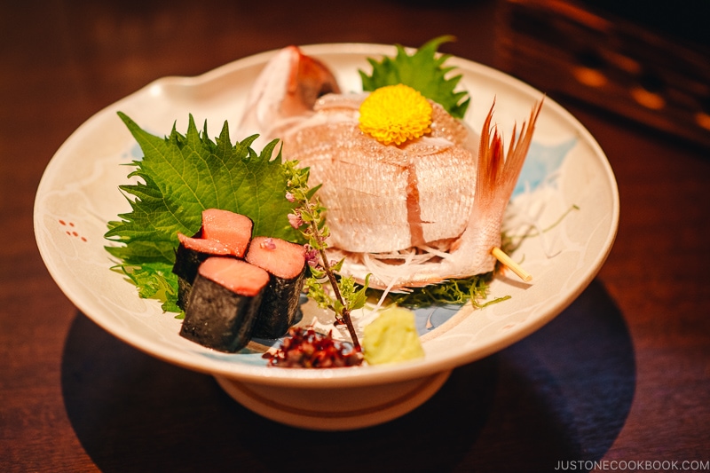 Sakizuke 先付 - Kaiseki Ryori: The Art of the Japanese Refined Multi-course Meal | www.fancyfoodsshow.com