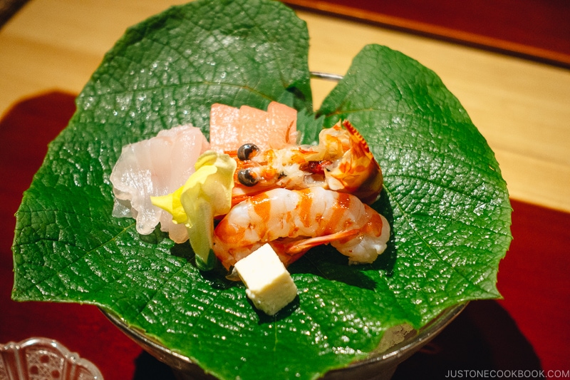Mukozuke 向付 - Kaiseki Ryori: The Art of the Japanese Refined Multi-course Meal | www.fancyfoodsshow.com