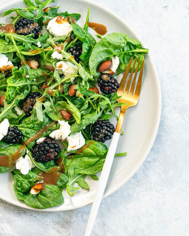 Blackberry salad with balsamic vinaigrette
