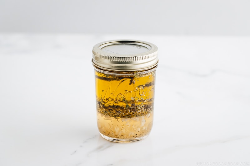 Japanese Salad Dressings - Italian Dressing | Easy Japanese Recipes at fancyfoodsshow.com