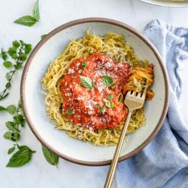 Spaghetti squash spaghetti