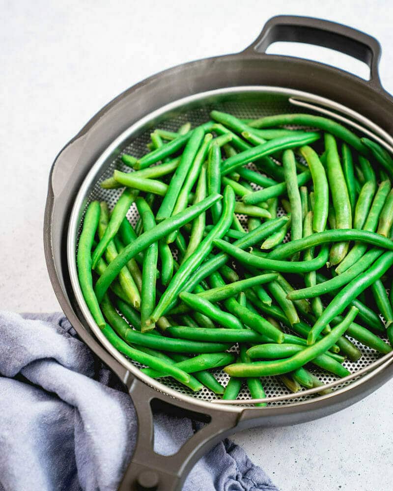 Steamed green beans