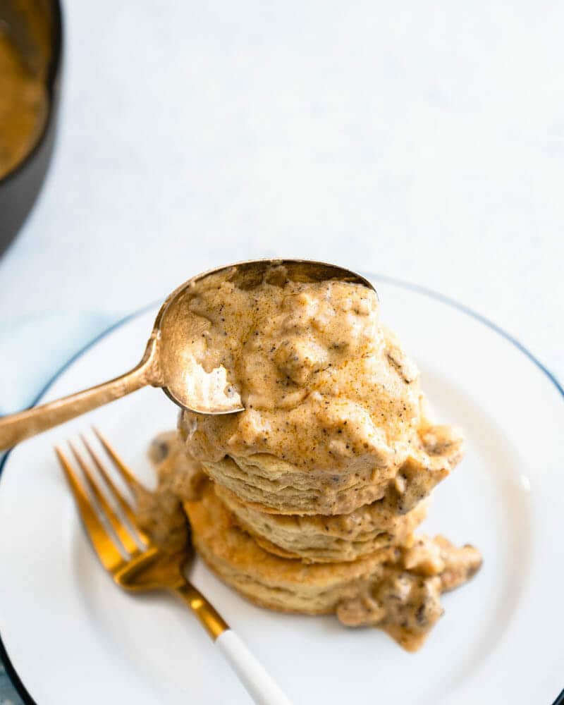 Vegan mushroom gravy