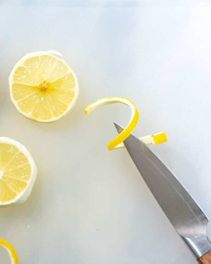 How to make a lemon twist
