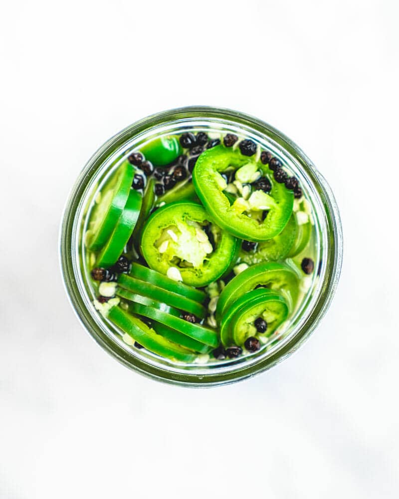 Jalapeños pickles