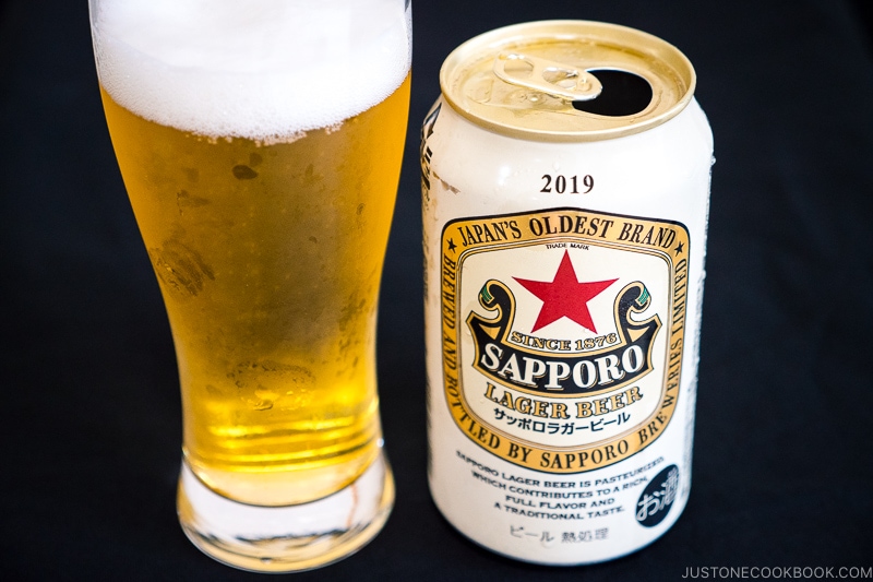 Sapporo Lager Beer - Japanese Beer Guide (Big Beer + Craft Beer) | www.fancyfoodsshow.com 
