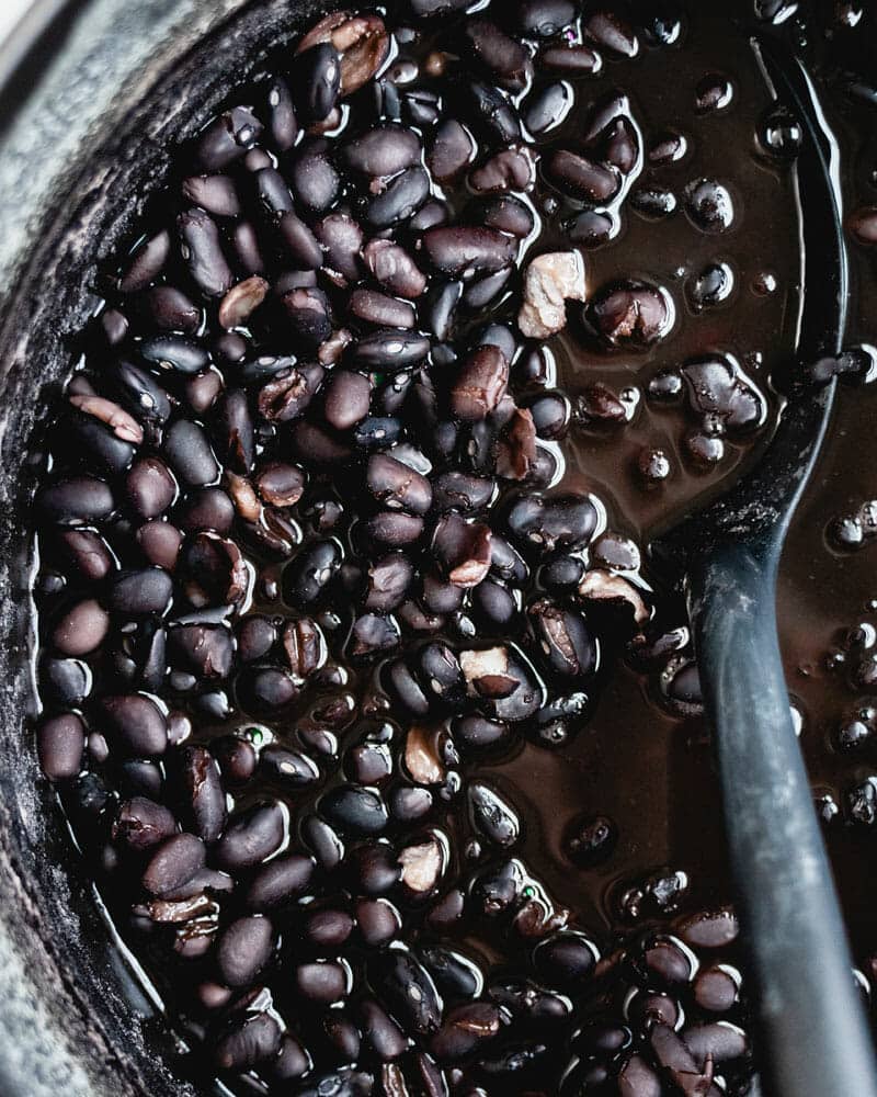 How to cook black beans