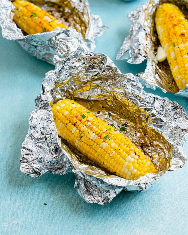 Grilled corn in foil