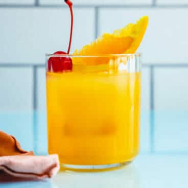 Amaretto stone sour