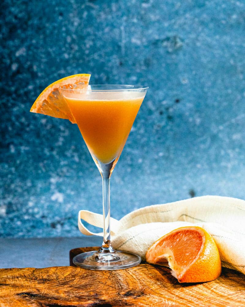 Grapefruit cocktails