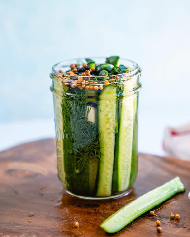 Refrigerator dill pickles