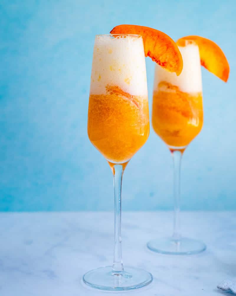 Bellini cocktail