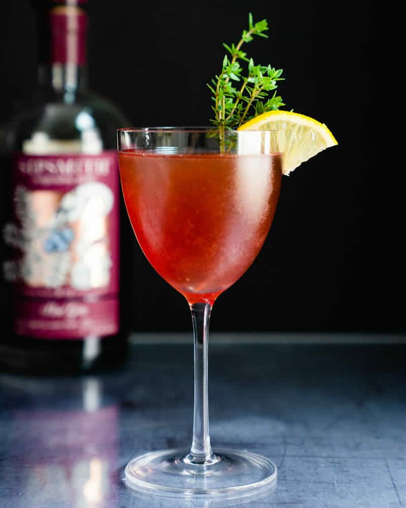 Sloe gin cocktail