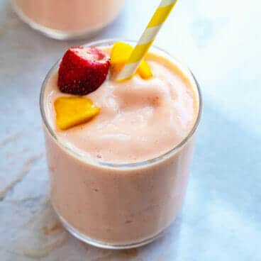 Yogurt smoothie