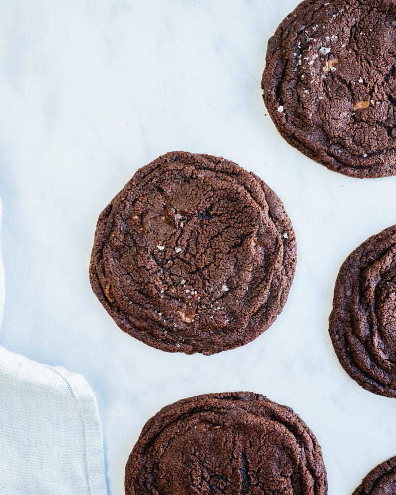 Pan banging chocolate cookies