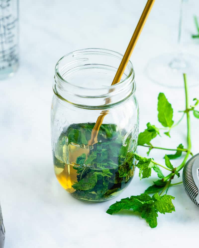 Mint simple syrup