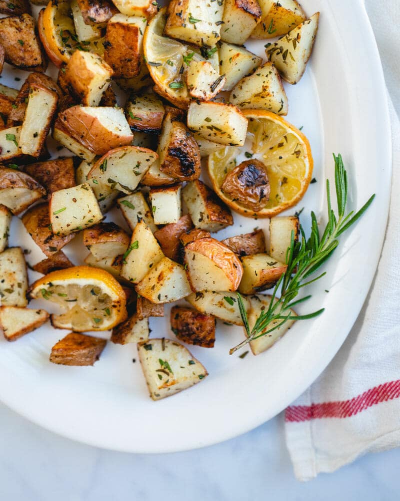 Roasted potatoes with rosemary