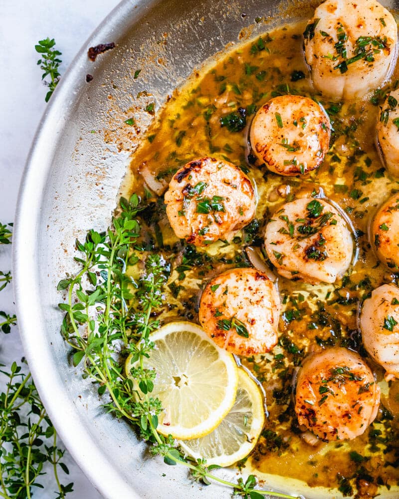 Lemon herb sauce for scallops