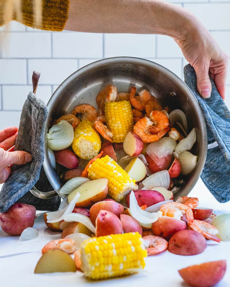 How to make a shrimp boil