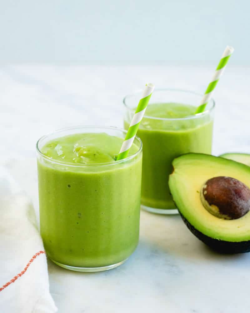 Vegan smoothie recipes: avocado smoothie with straw