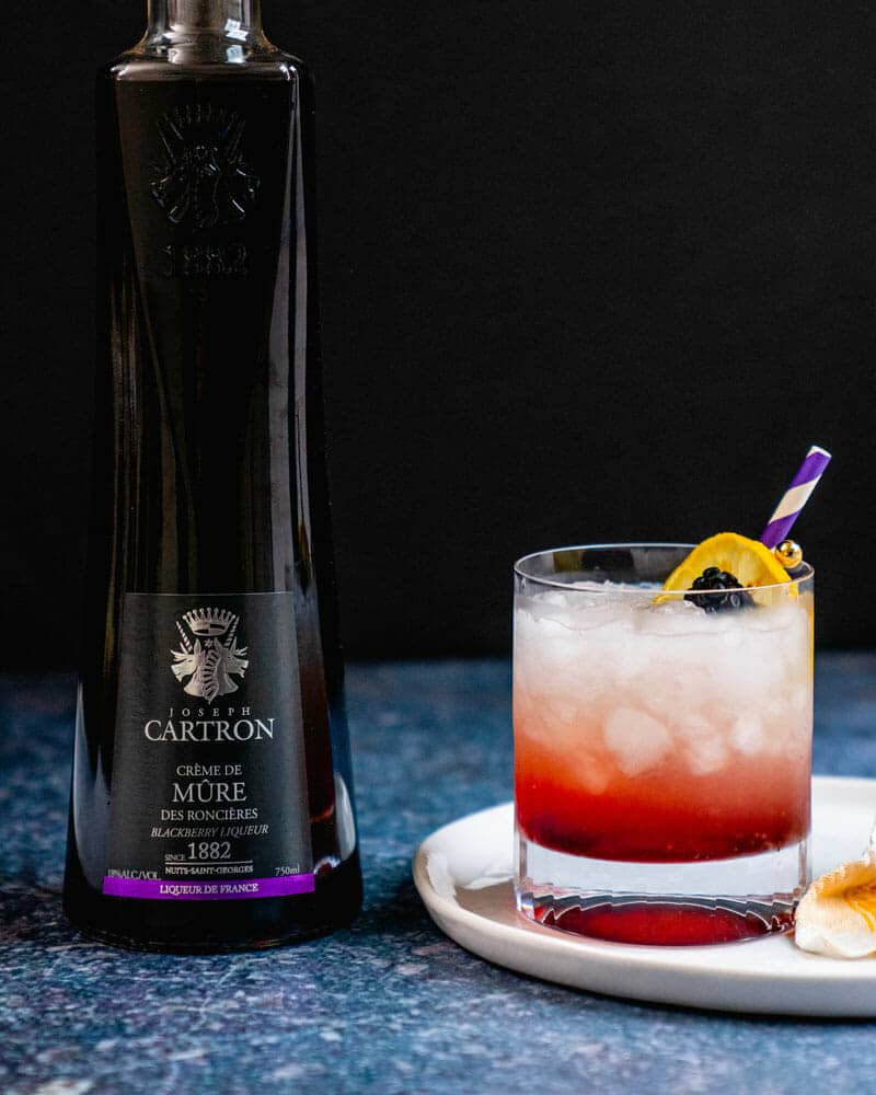 Bramble cocktail