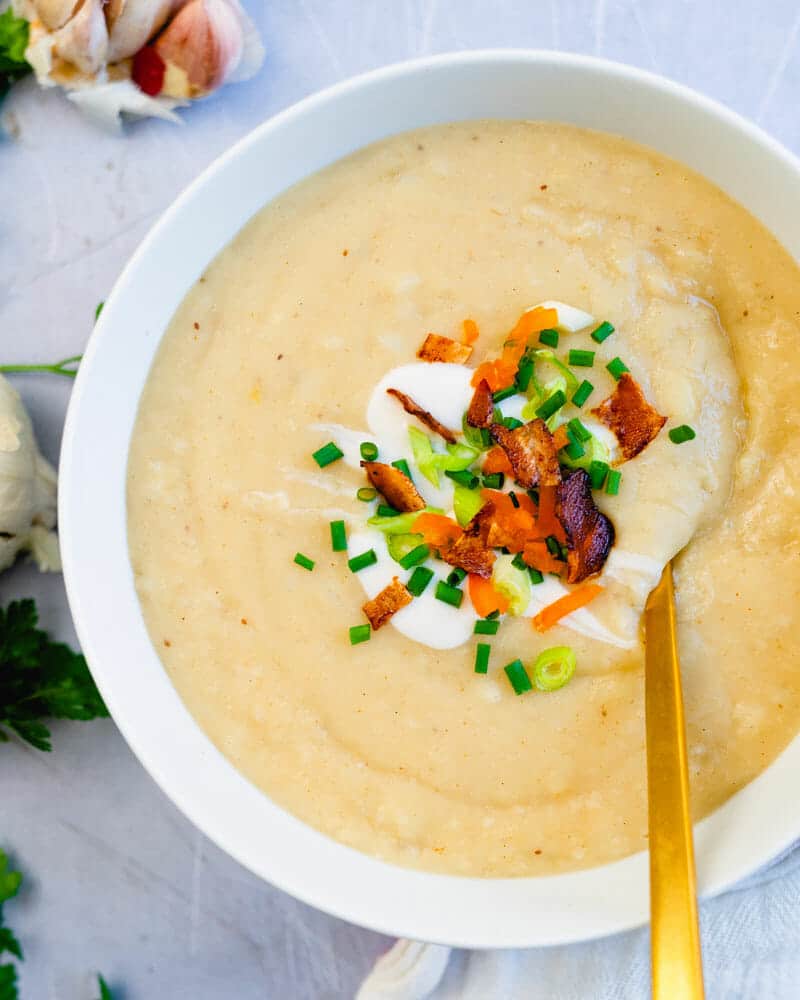 Vegan potato soup