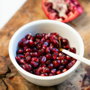 How to cut a pomegranate