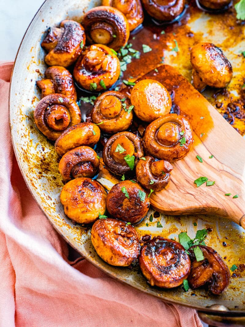 Types of mushrooms