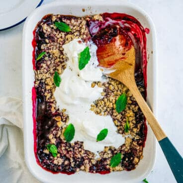 Blackberry crisp
