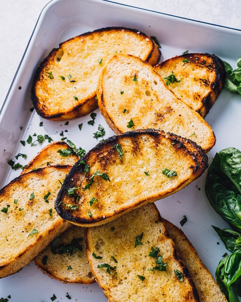 Grilled garlic bread