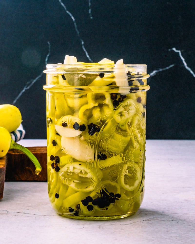 Pickled banana peppers