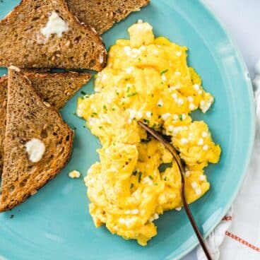 Scrambled Eggs with Cottage Cheese