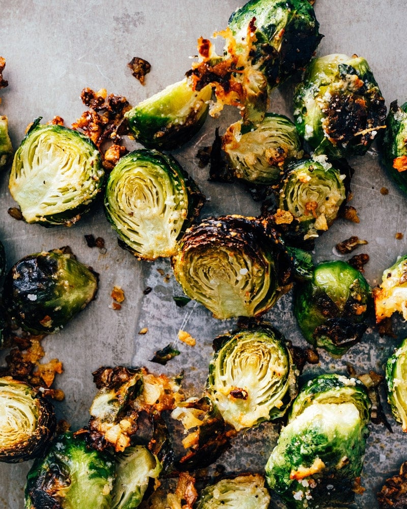 Roasted Brussels Sprouts with Garlic