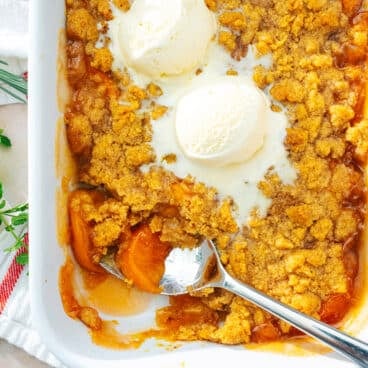 Peach Crumble