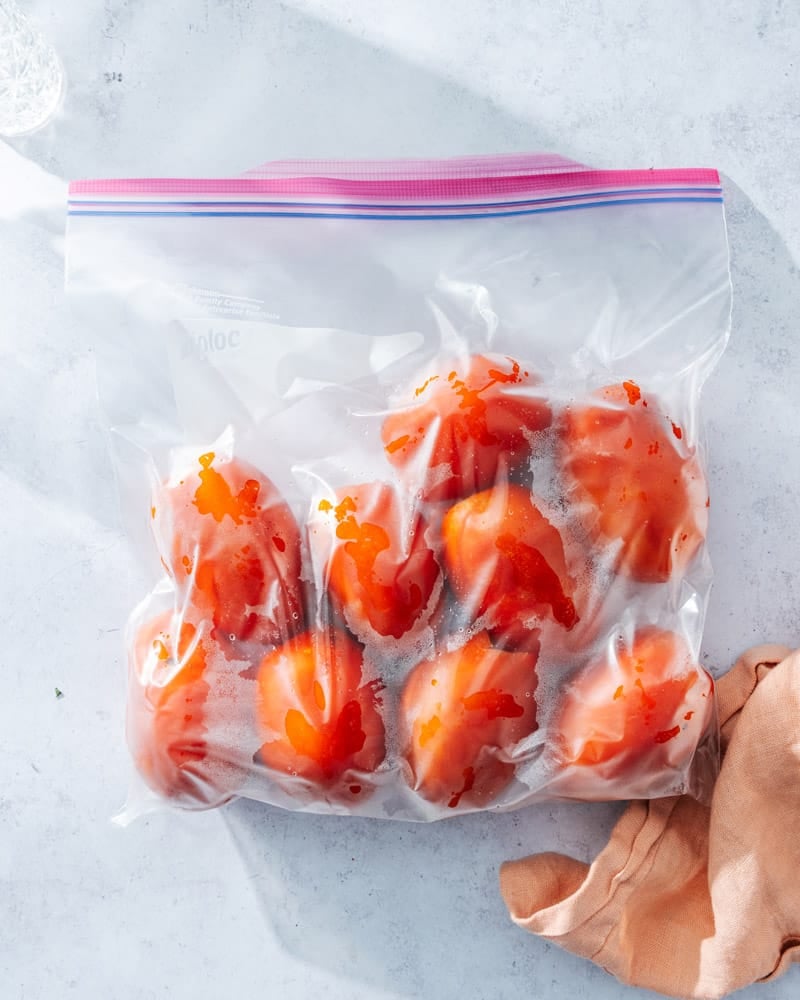 How to freeze fresh tomatoes