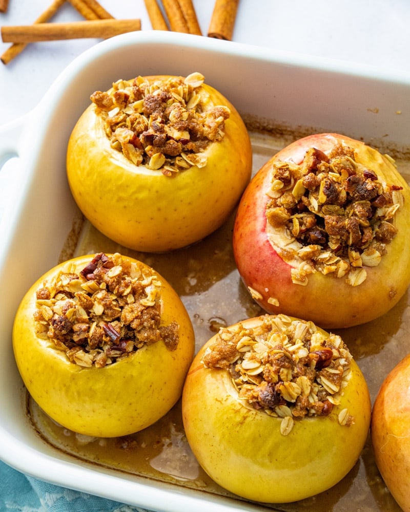 Classic Baked Apples